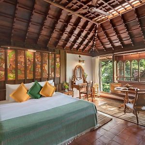 Luxury Pavillion Room